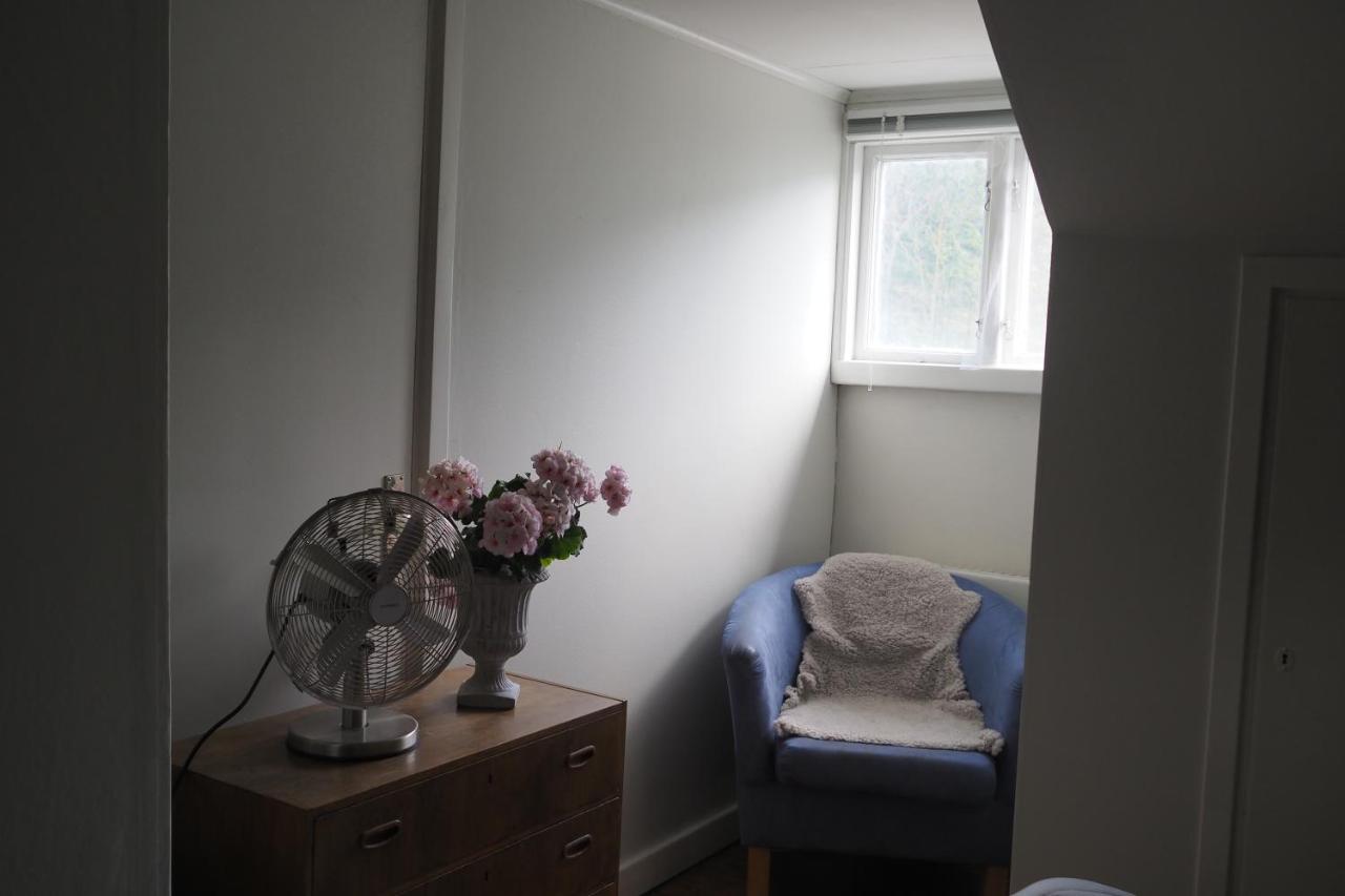 Brukshotellet Oeland - Vandrarhem Degerhamn Ngoại thất bức ảnh