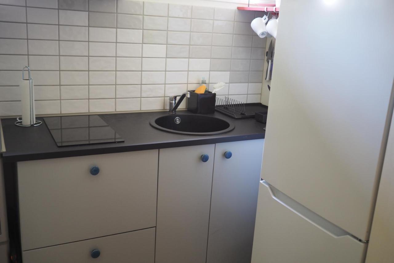 Brukshotellet Oeland - Vandrarhem Degerhamn Ngoại thất bức ảnh