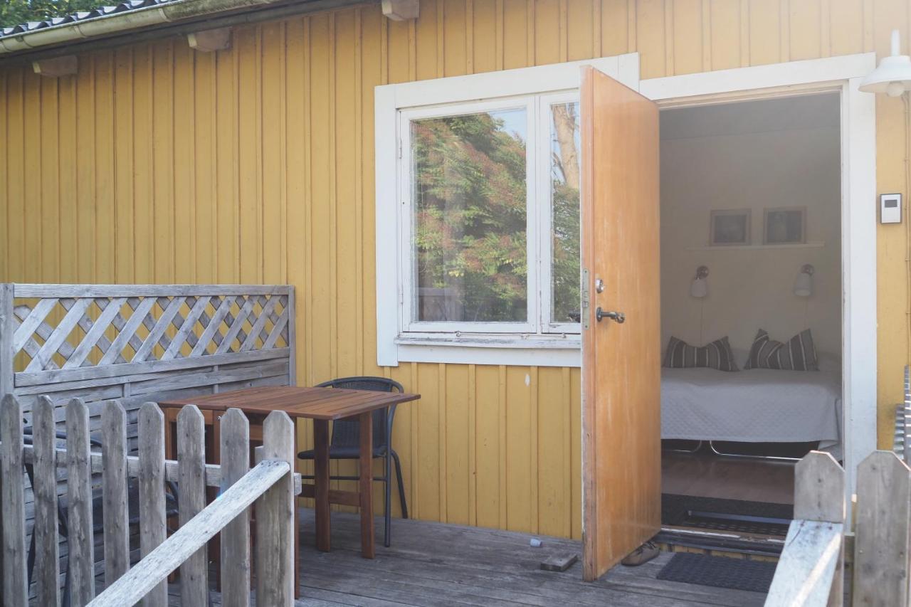 Brukshotellet Oeland - Vandrarhem Degerhamn Ngoại thất bức ảnh